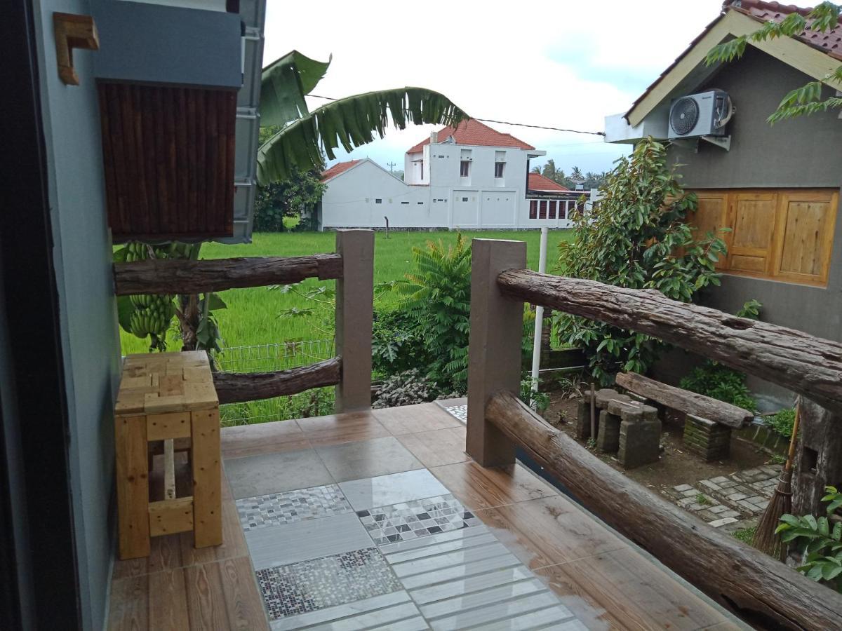 Joglopari Guesthouse Room 2 Bukan Untuk Pasangan Non Pasutri Tjepit 외부 사진